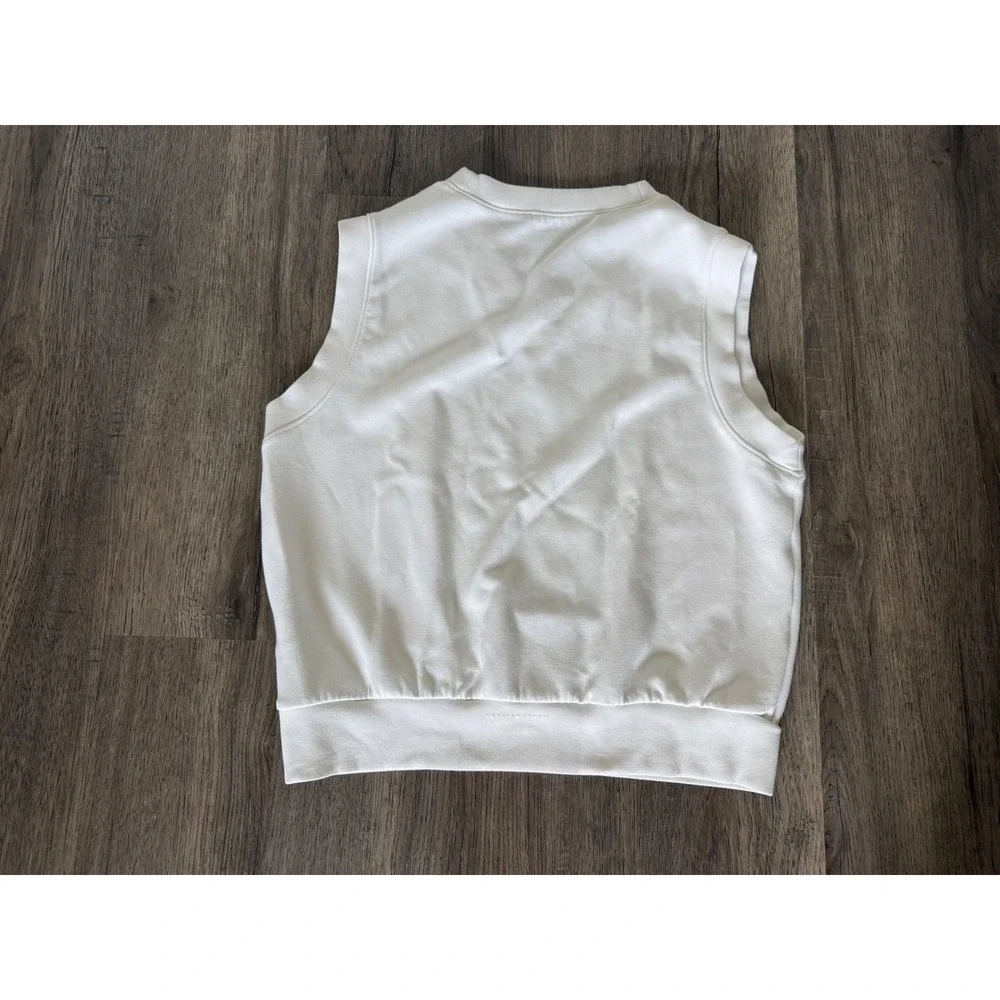 TravisMathew White V-Neck Sweater Vest Viscose Blend Womens Size Medium Golf
